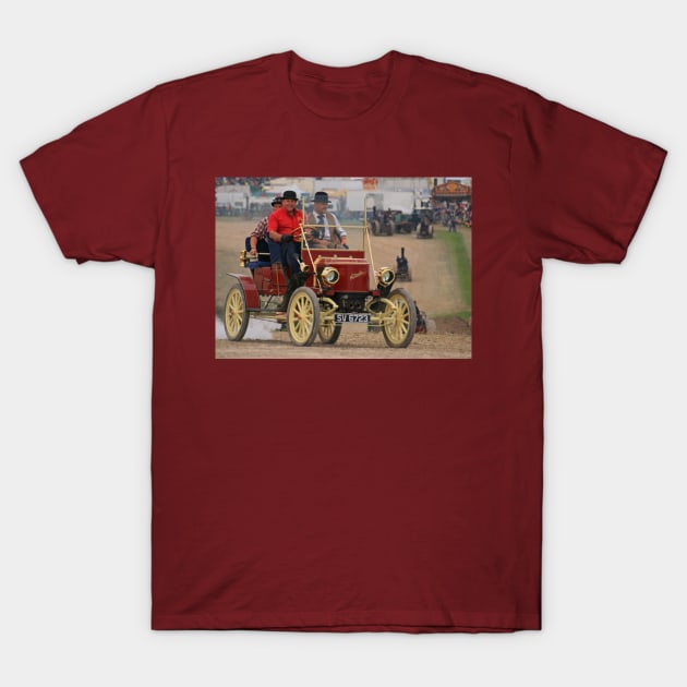 GDSF 2015 - Stanley Steam Car T-Shirt by RedHillDigital